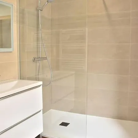 Hyper Centre - Elegant Appartement Au Pied Des Restaurants Et Boutiques Caen Exterior photo