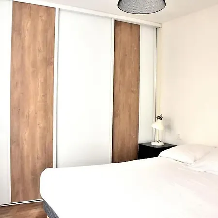Hyper Centre - Elegant Appartement Au Pied Des Restaurants Et Boutiques Caen Exterior photo